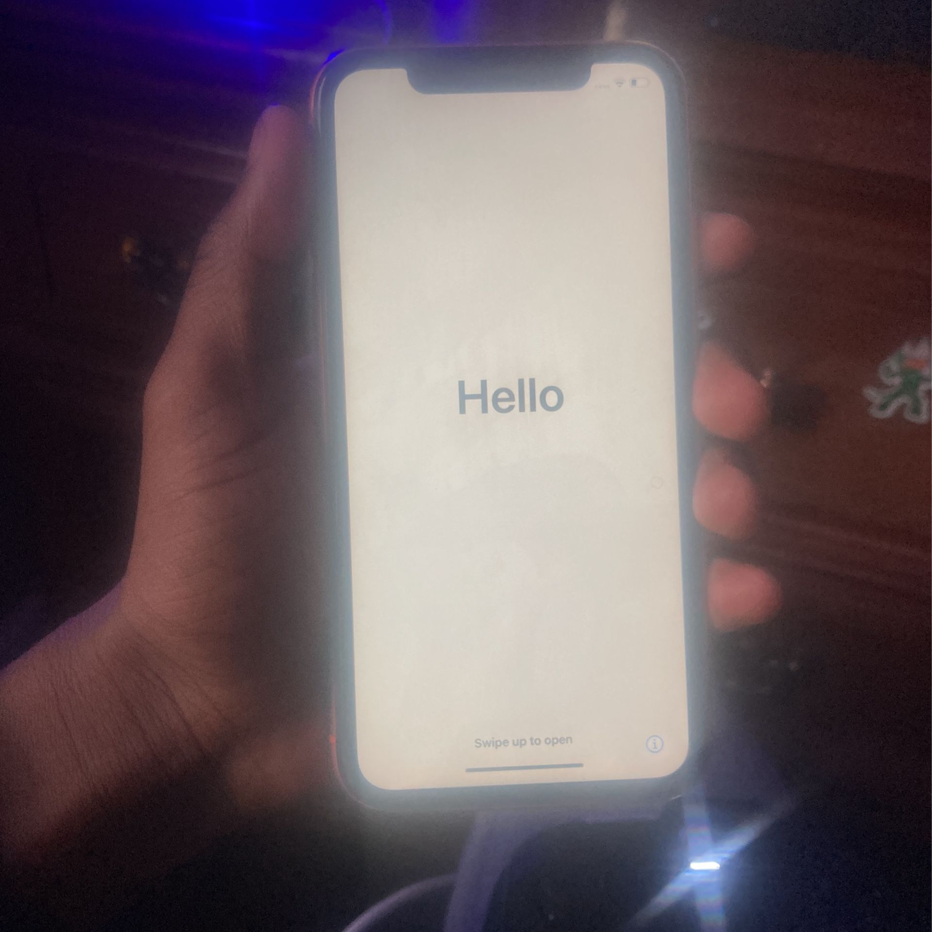 iPhone XR (USED) READ DESCRIPTION