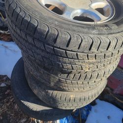 GMC Truck Rims....6 Lug!! $200 Obo...