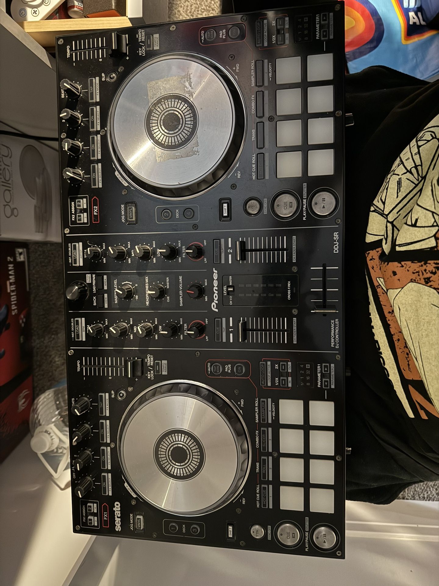 Pioneer DDJ-SR Controller