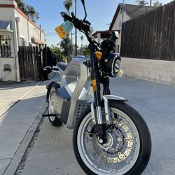 2022 Sondor Metacycle