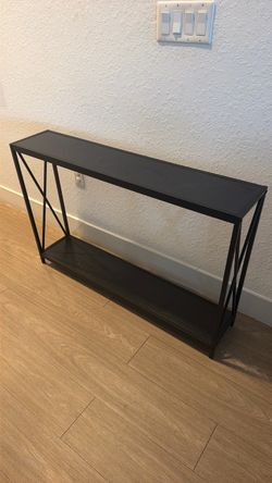 Entry Stand