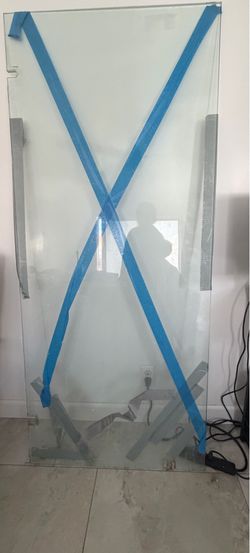 Shower glass doors
