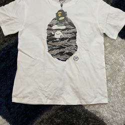 Bape Undefeated Shirt Grey And White M