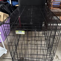 Large Top Paw 36” Folding Dog Crate – 36” L x 22” W x 24” H