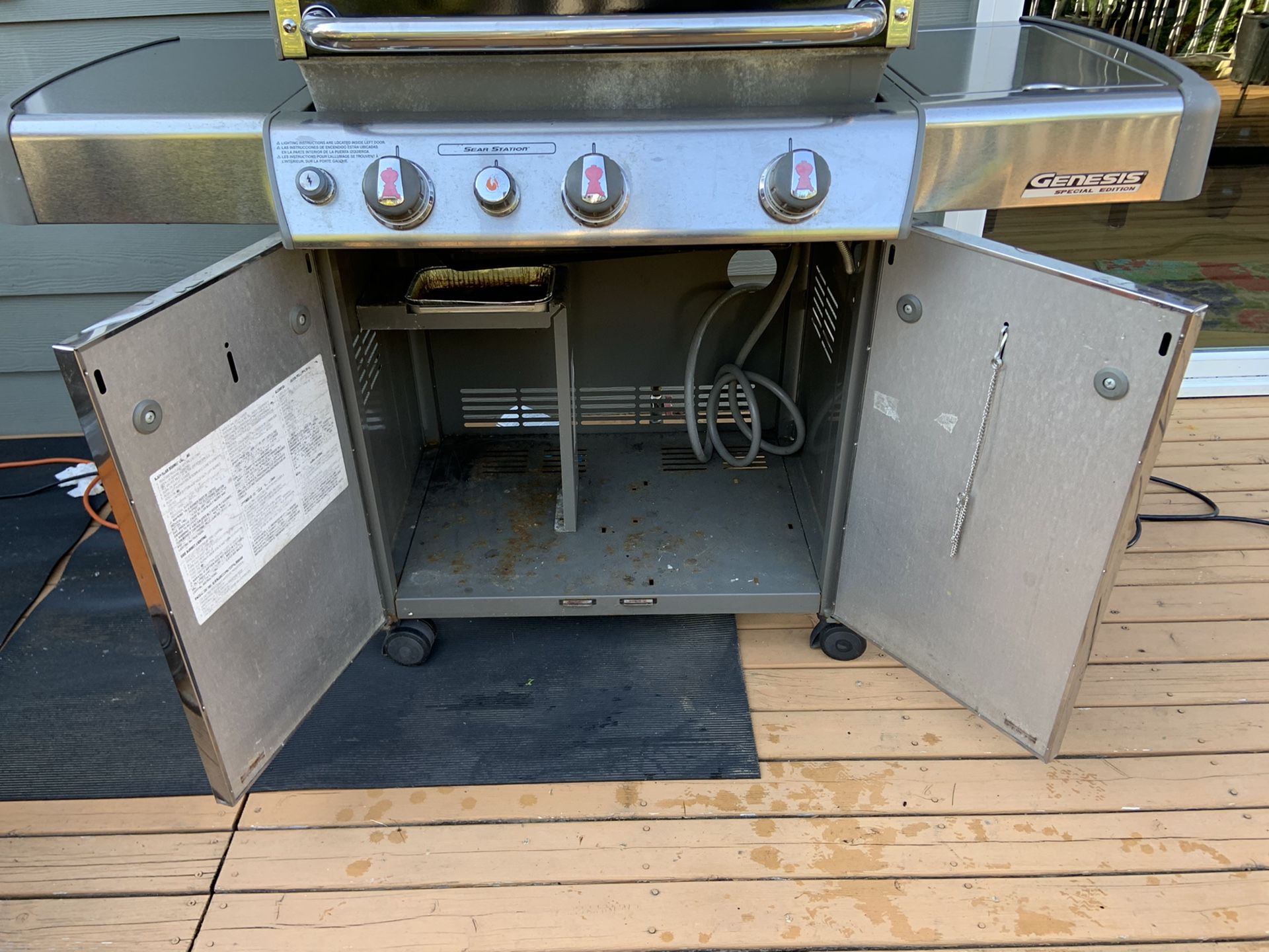 Weber Genesis Special Edition Grill for Sale in Renton, WA OfferUp