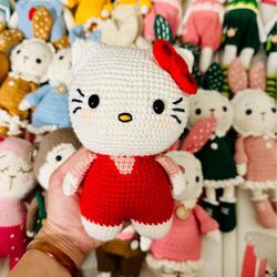 Hello Kitty Crochet Knitting Handmade Amigurumi 7" Tall New condition 