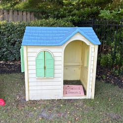 Little Tikes Playhouse 