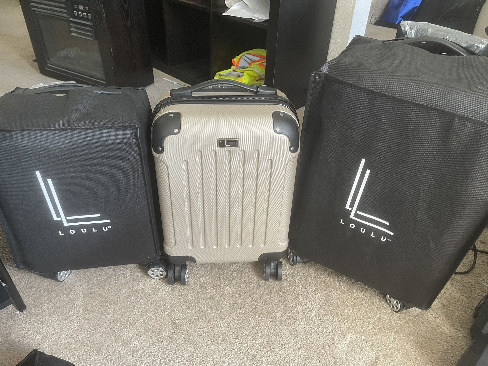 Loulu Luggage’s