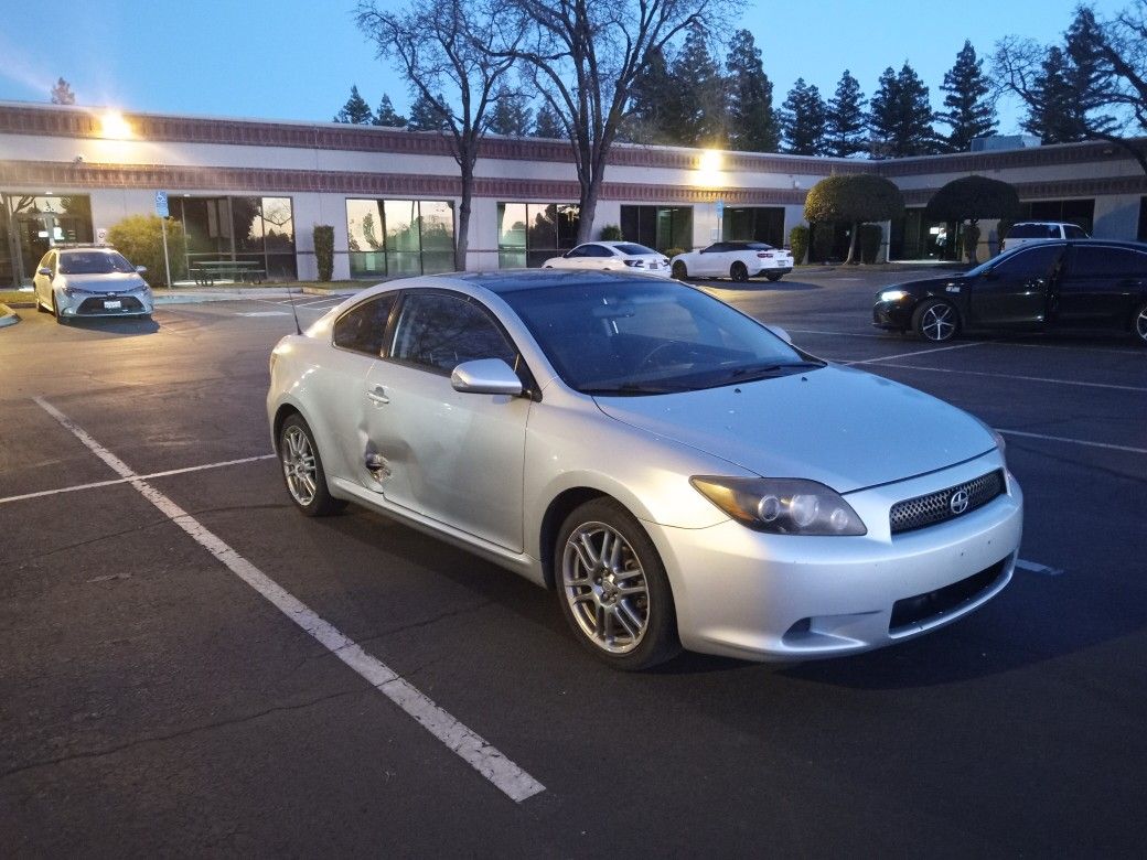 2008 Scion tC