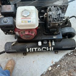 Hitachi Air Compressor 9 Gallon Holds Up 200 Psi 5.5 Honda Motor 