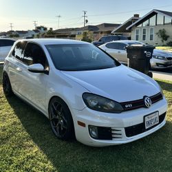 2011 Volkswagen GTI 