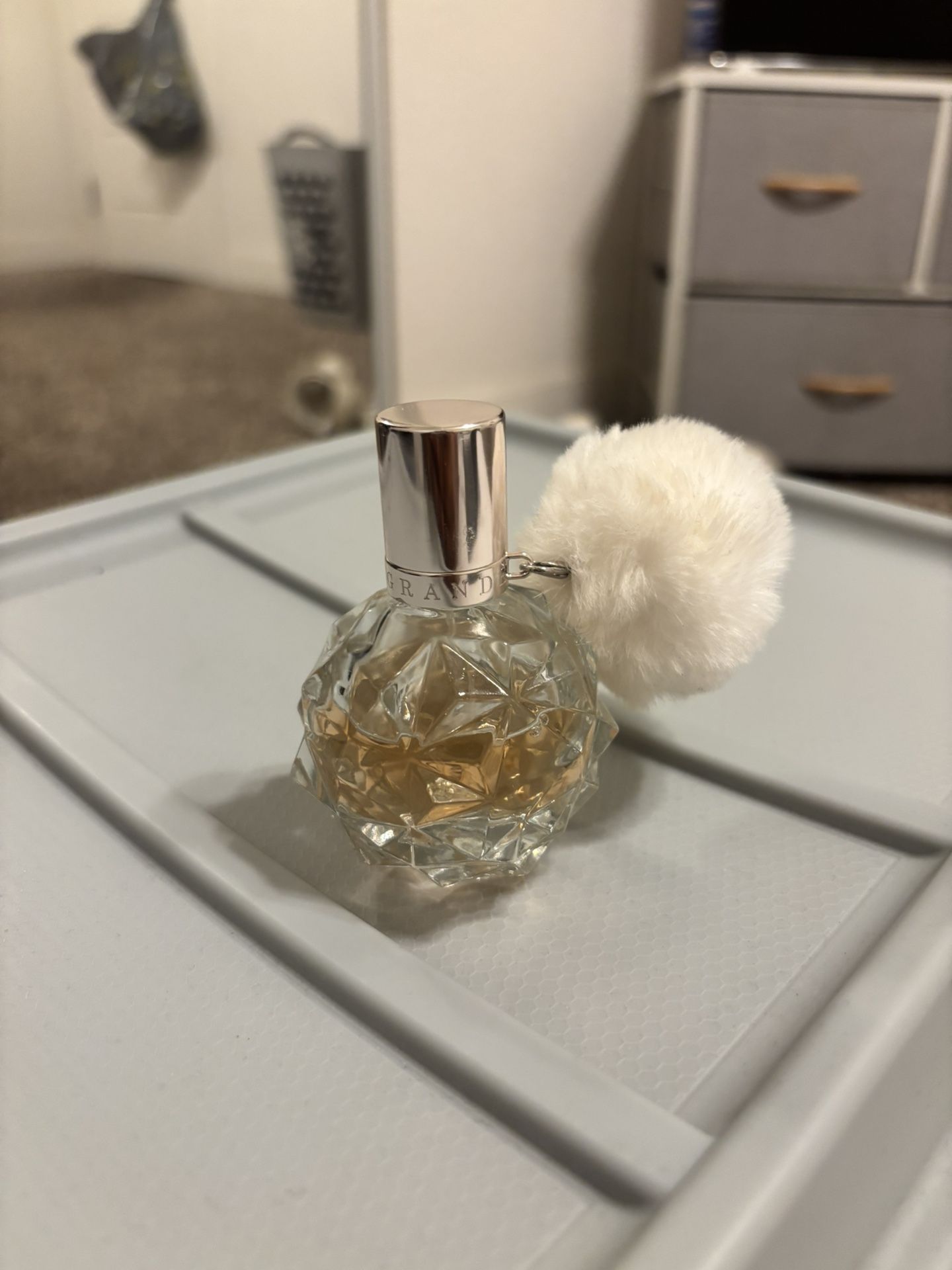 Arianna Grande Perfume