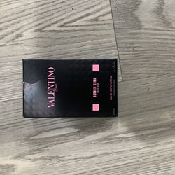 Valentino born in roma intense