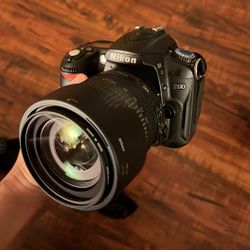 Nikon D90