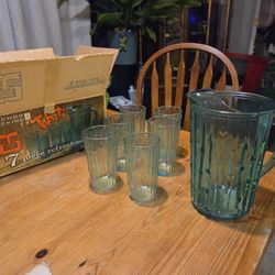 Brand New In Box Vintage Anchor Hocking Tahiti Aquamarine Glass 7 Piece Refreshment Set