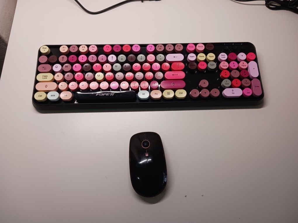 2 New colored Wirekess mouse and keyboard New.
Only 10 dollars each.
Incredible deal.