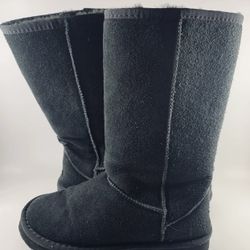 UGG Classic Short II Boots Women’s Size 6 Black Suede Shearling Lined