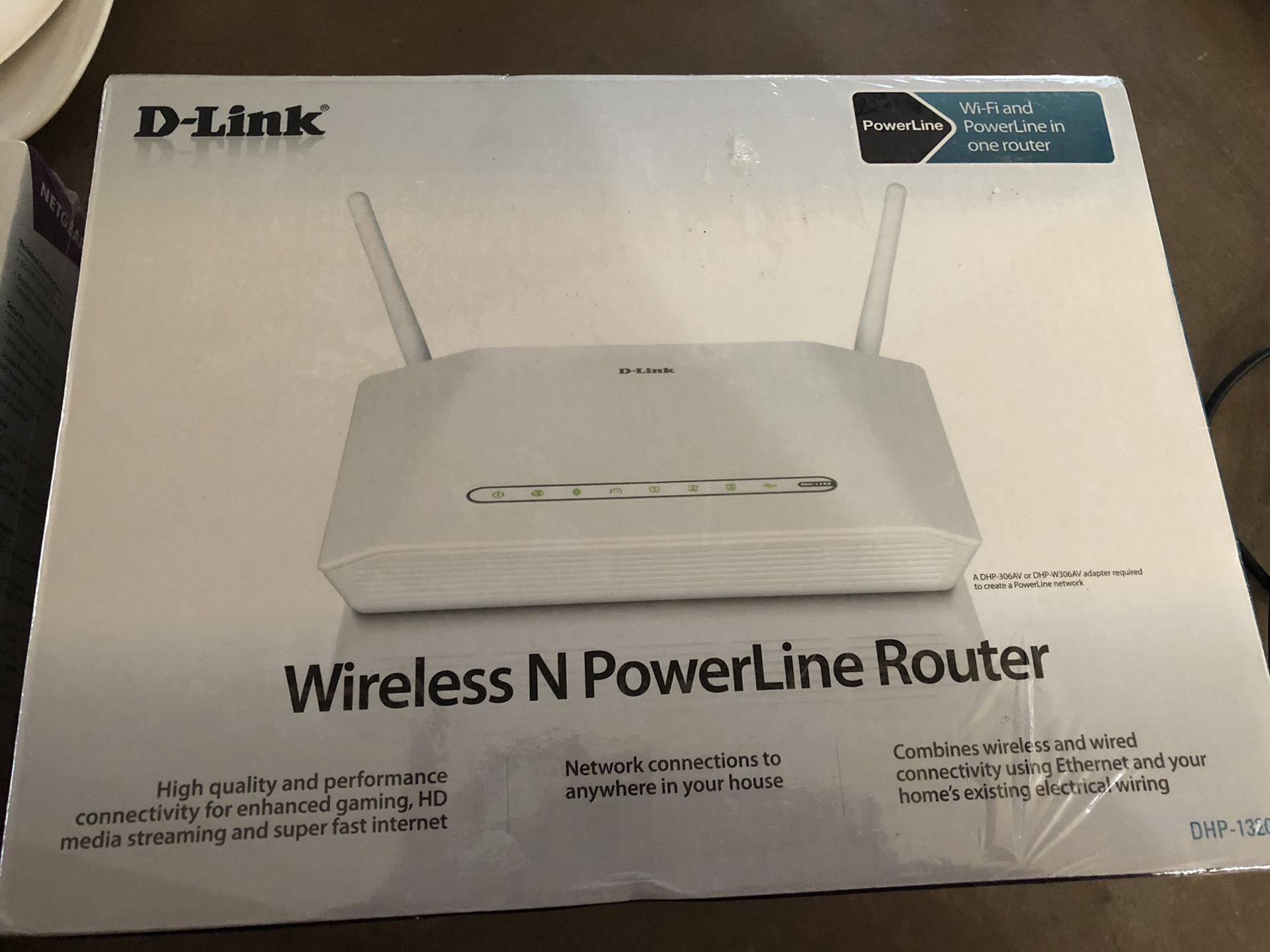 Brand new DLink wireless N power line router