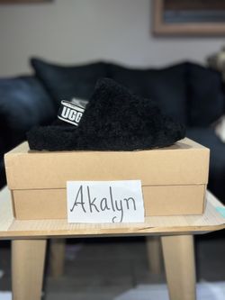 UGG Slide Black Size 5