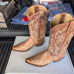 Cowgirl Boots ( Shyanne Brand )