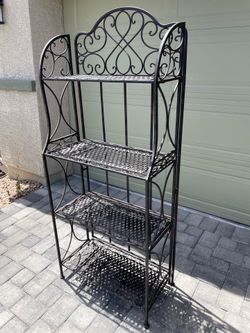 4 Tiered Outdoor Plant Stand