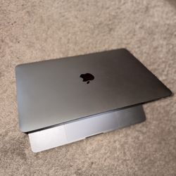 Apple MacBook 🍎 Pro Model A1708 