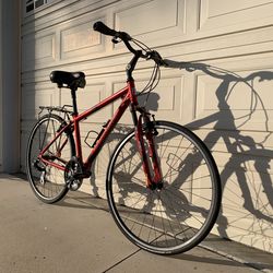 Diamondback Hybrid Road Commuter Bike - Medium