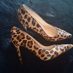 Leopard Pumps
