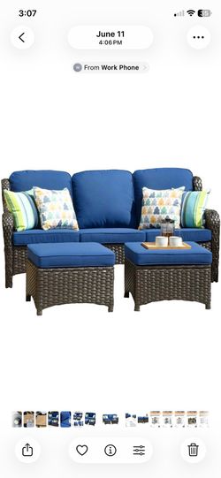 Brand new patio sofa with two ornaments worth 490