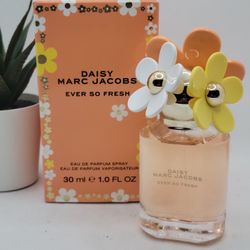 Marc Jacobs
 
Daisy Ever So Fresh Eau de Parfum

1 fl 