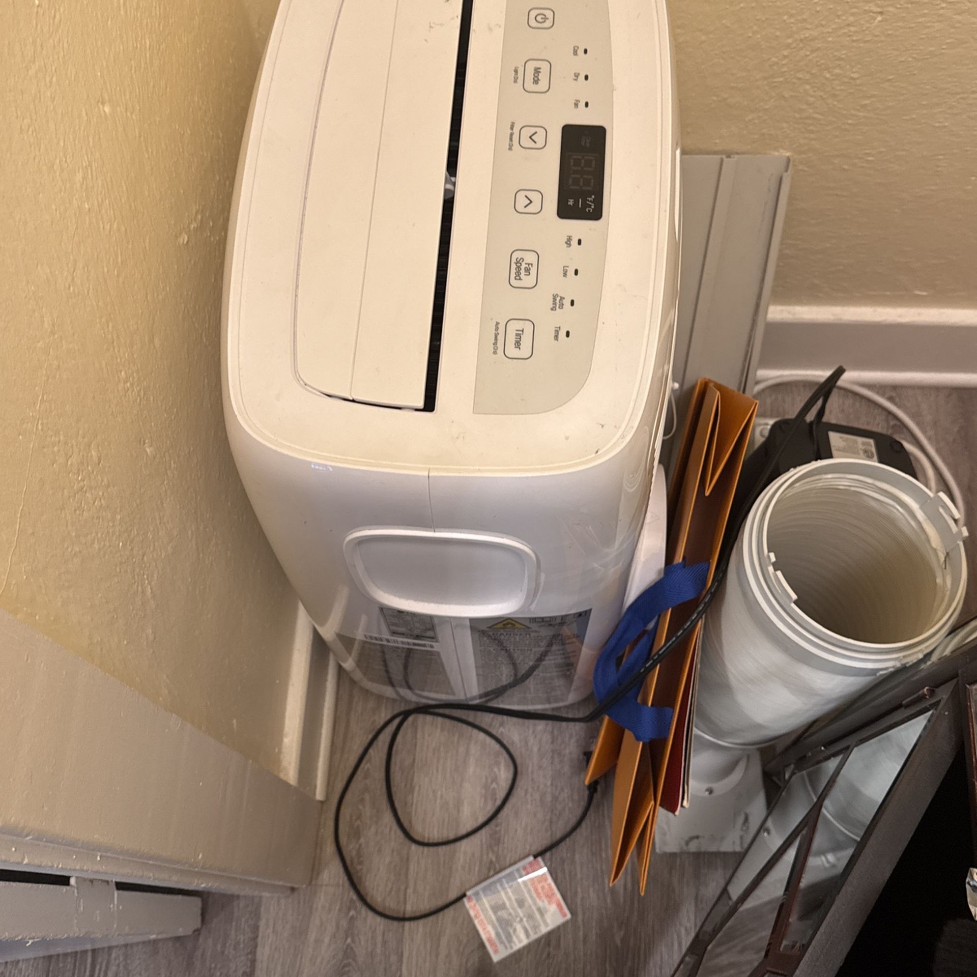 PORTABLE AC UNIT