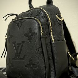 Backpack 