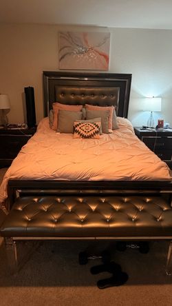 Queen Bed Frame with Tufted Leather Headboard