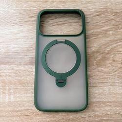 Like New Torras Q3 Spin Forest Green iPhone 17 Pro Case