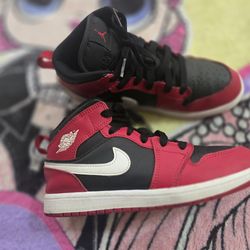 Kids red and black Air Jordan