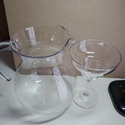 Hard Plastic Pitcher W/6 Margarita Cups