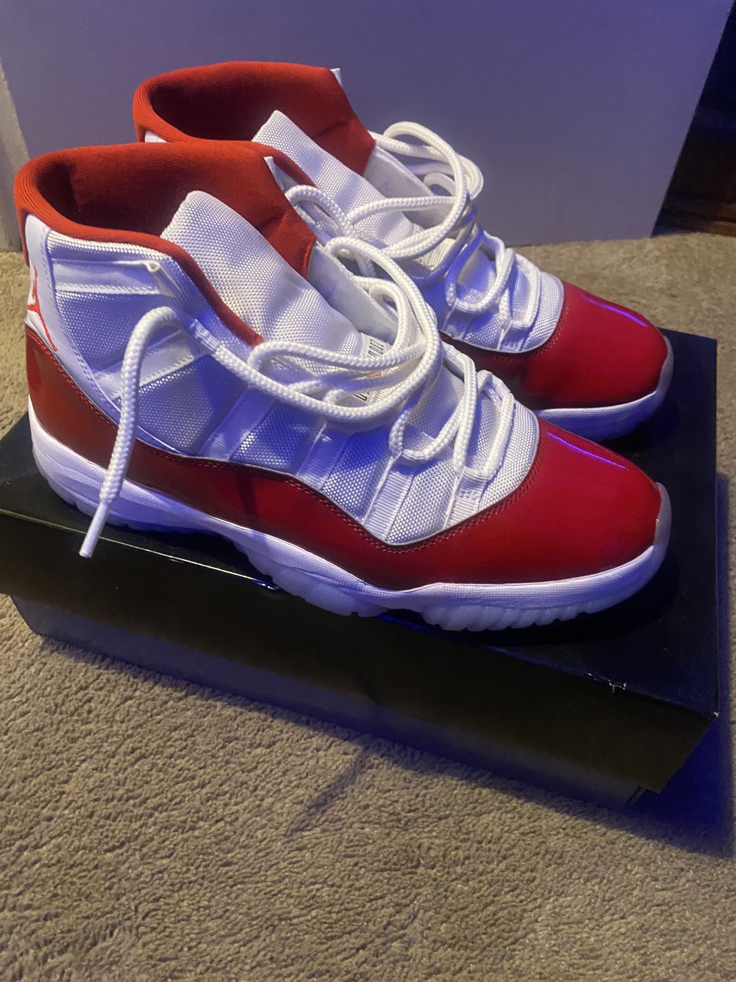 Air Jordan 11 Retro “Cherry”