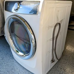 Electrolux 8.0 cu. ft. Steam Dryer - Pristine Condition (Must See!)