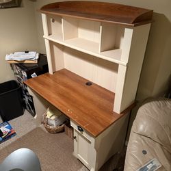 Realspace® Shore Mini Solutions Computer Desk With Hutch, Antique White