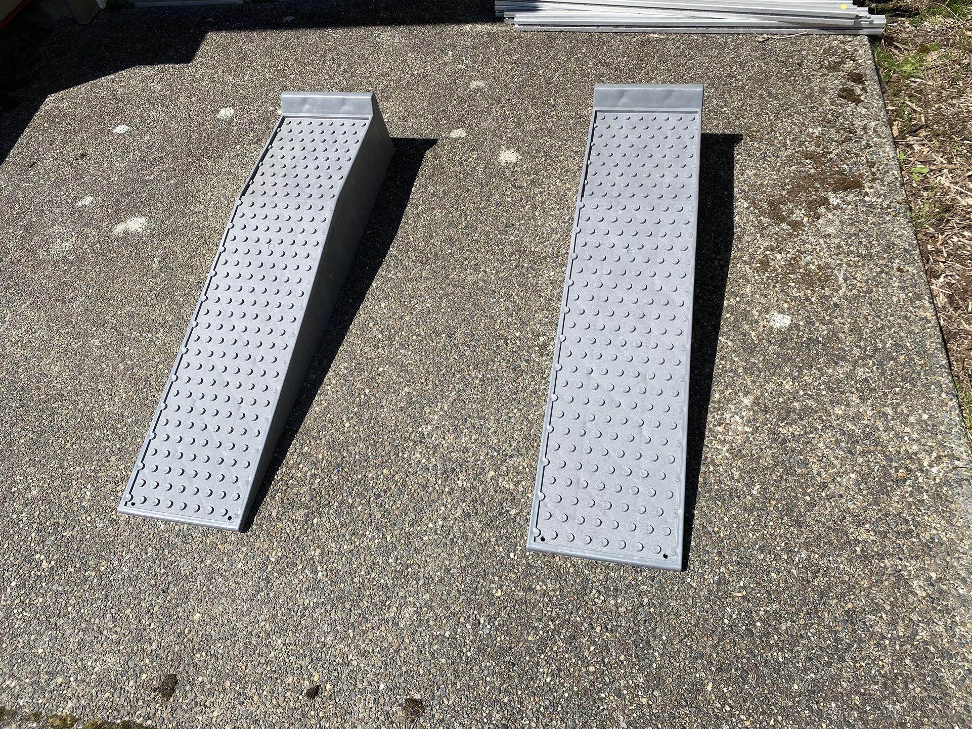 Car Ramps 6.5” Tall 47” Long 5 Ton  Lowered Cars