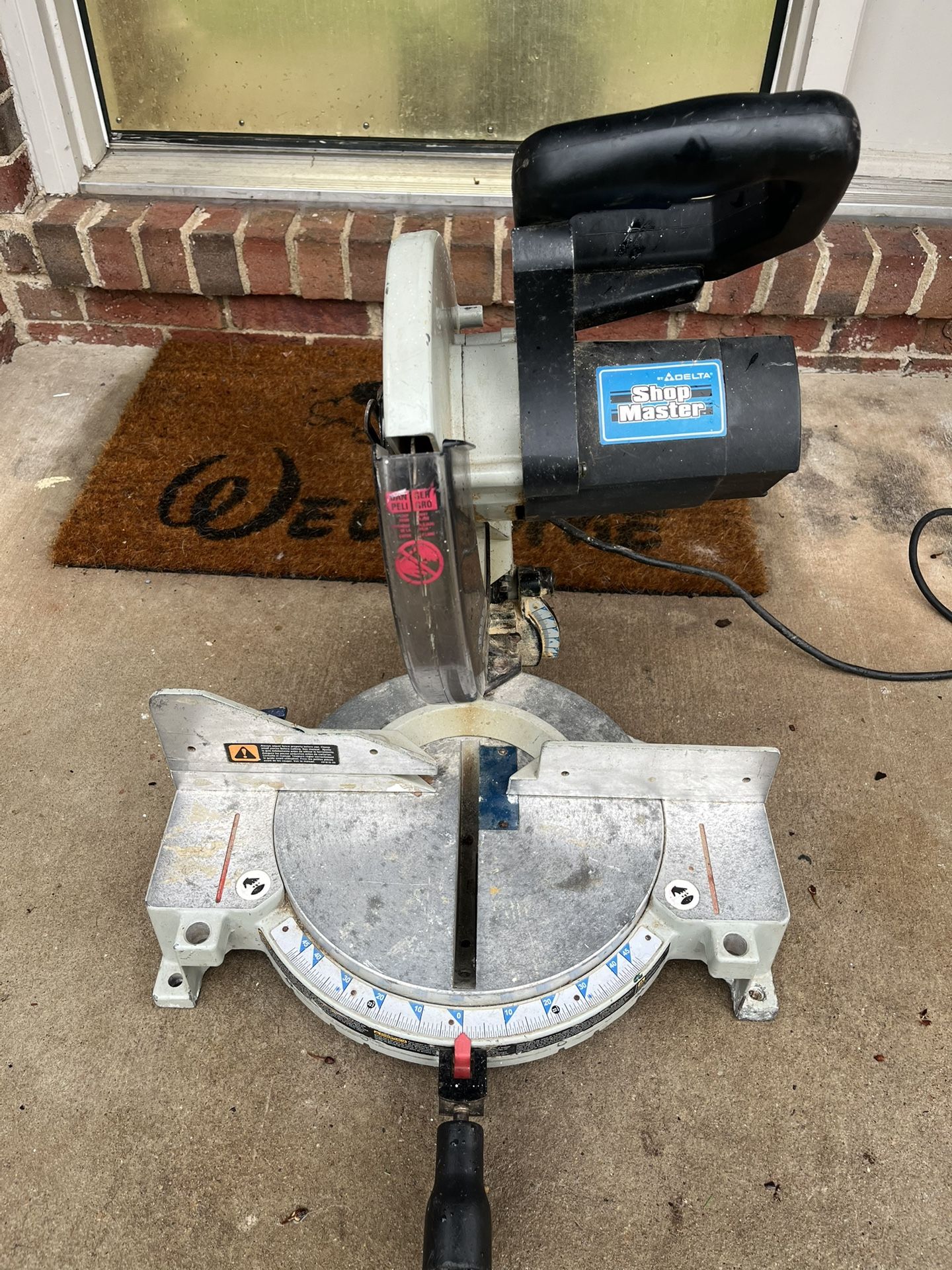 Delta ShopMaster 10” Compound Miter Saw