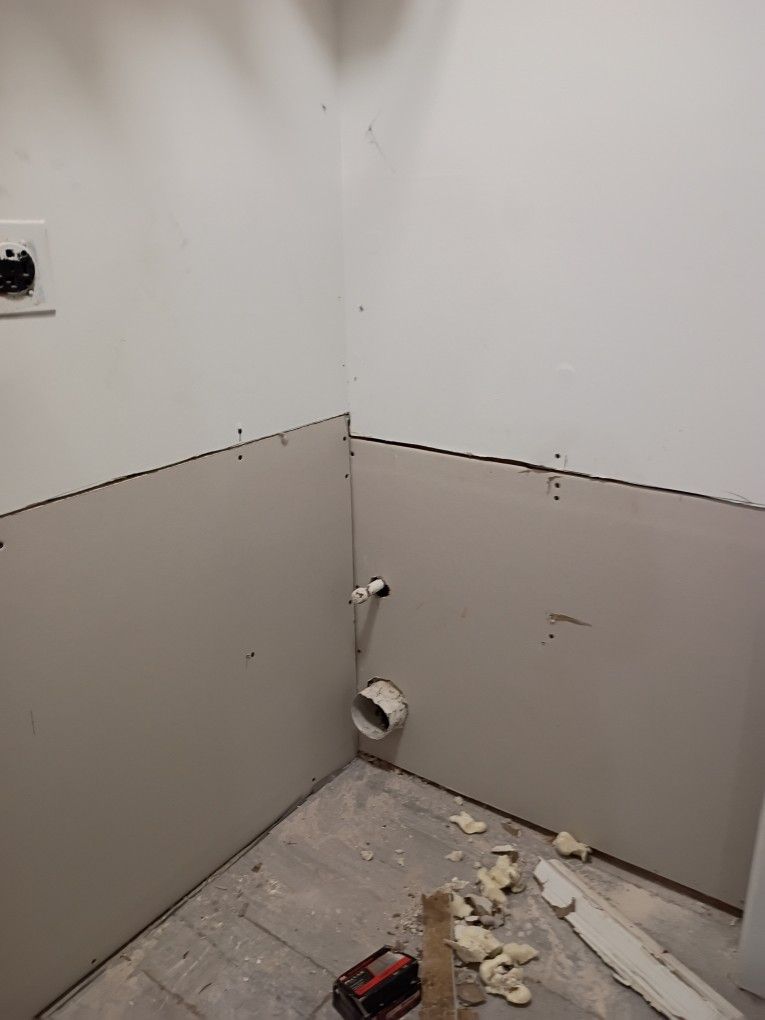 Work On Maintenance Home's