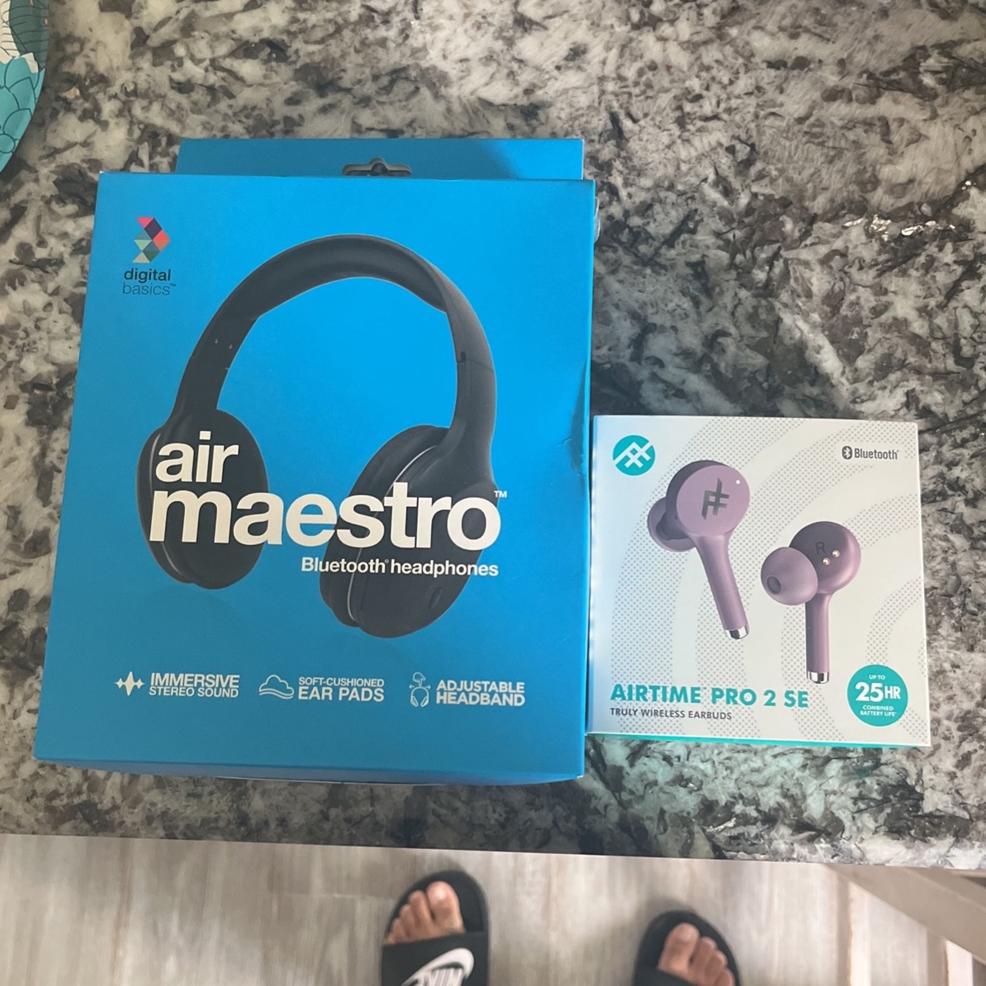 bluetooth headphones