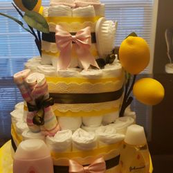 Lemon Diaper cake 