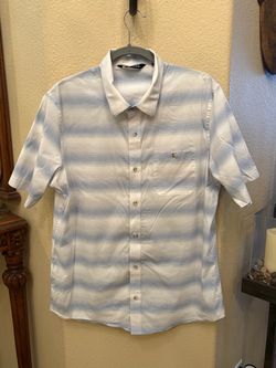 Travis Mathew Men Light Blue Pattern Short Sleeve Button-Up Shirt Size Large