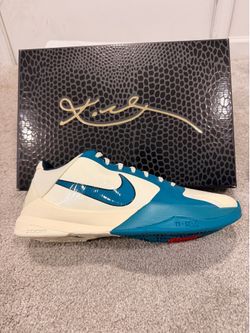 Nike Kobe 5 Protro Caitlin Clark Coconut Milk size 8.5