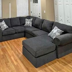 Sectional Couch 