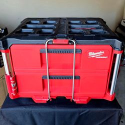 Milwaukee Packout Tool Box