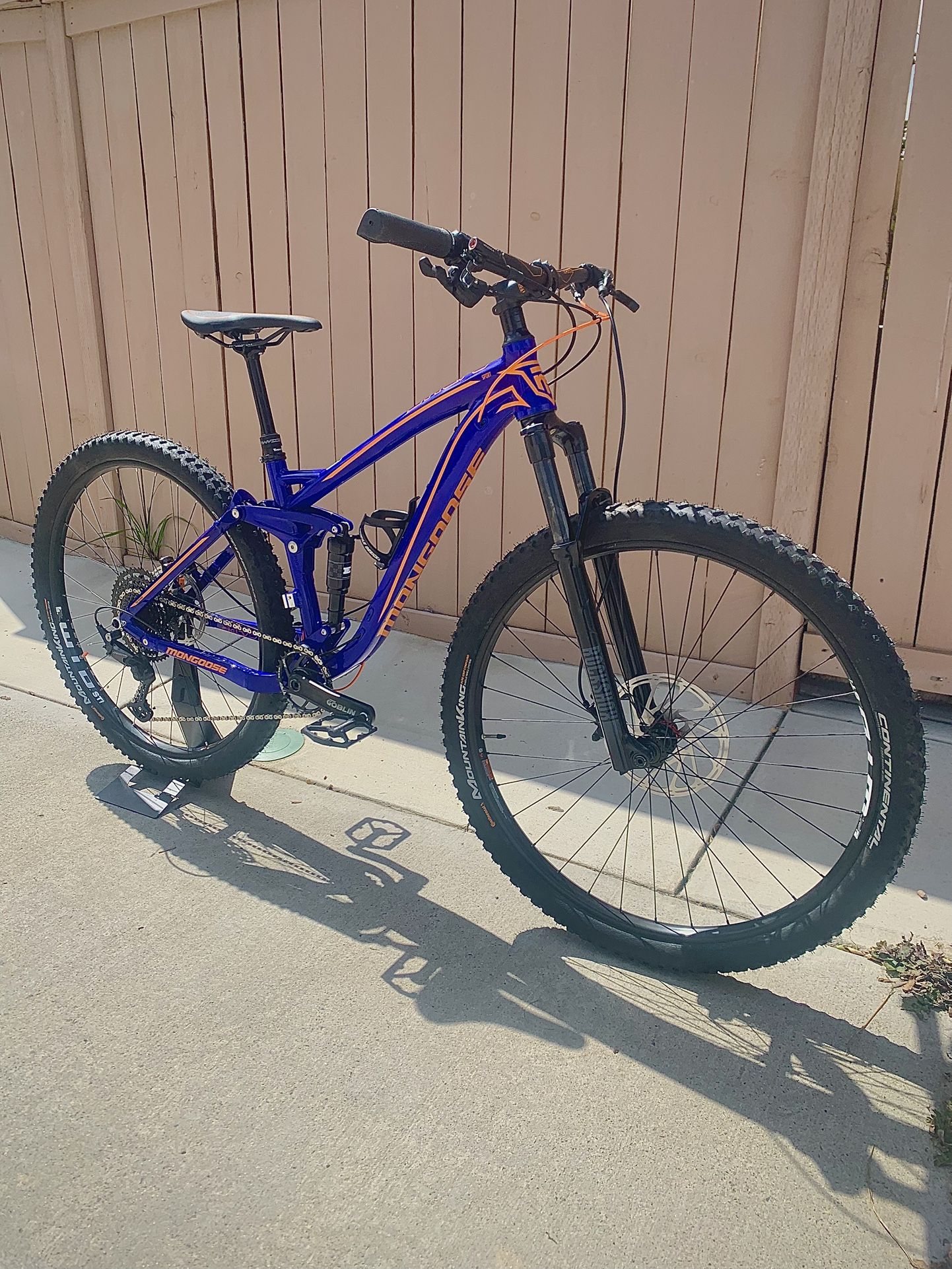 New 29er Full Suspension MTB Bike Rockshox Tubeless 12spd 