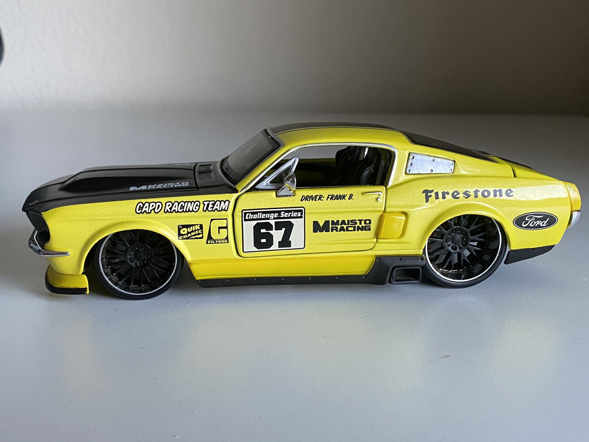 Diecast model 1967 Ford Mustang GT 1:24 scale